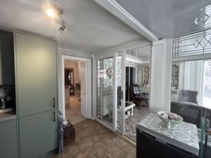 Photo 17- click for photo gallery